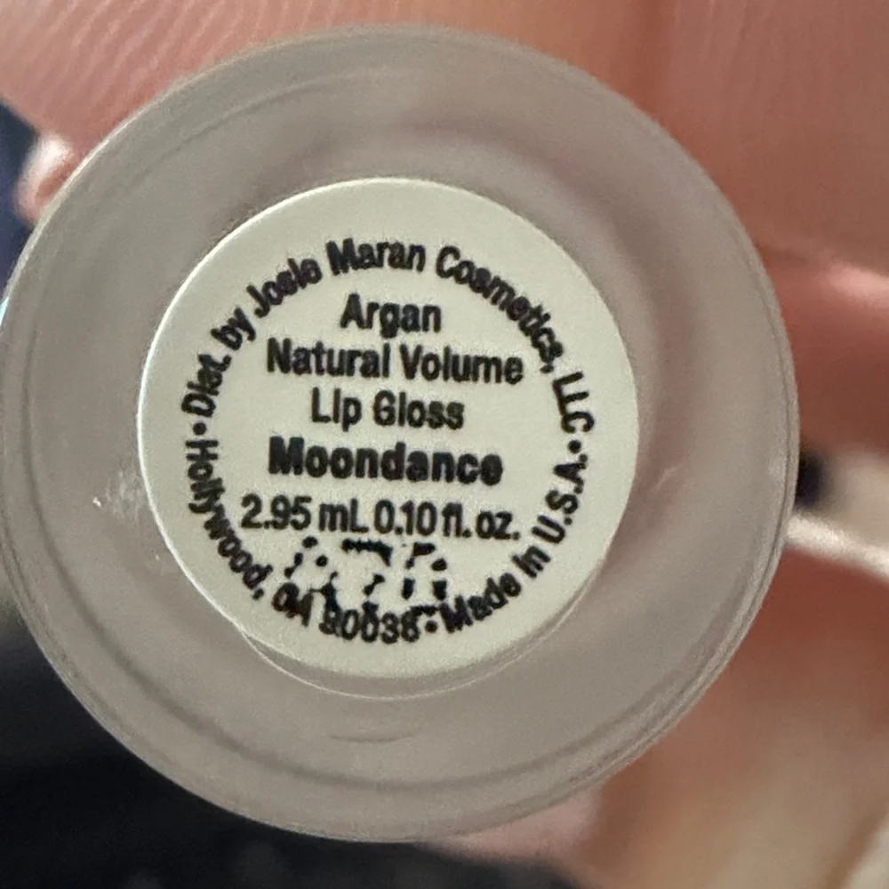 🔥🔥NWT JOSIE MARAN Lip Gloss in Moondance